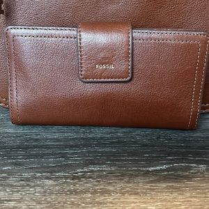 Fossil Pebbled Leather Wallet